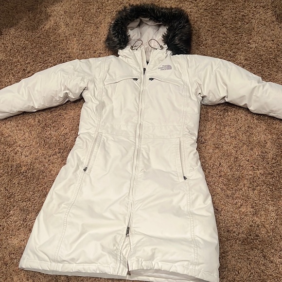 The North Face Jackets & Coats The North Face Womens Down Parka Cream Color With Faux Fur